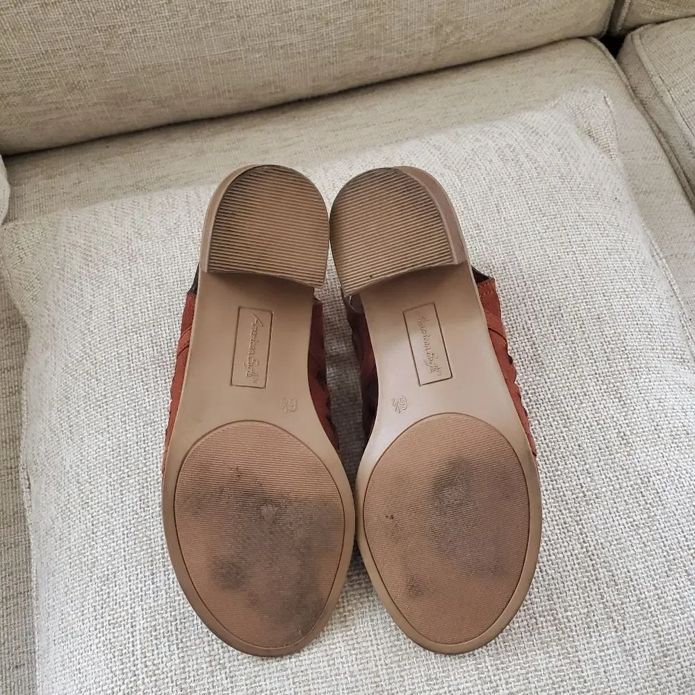 American Eagle Block Sandals Size 6.5